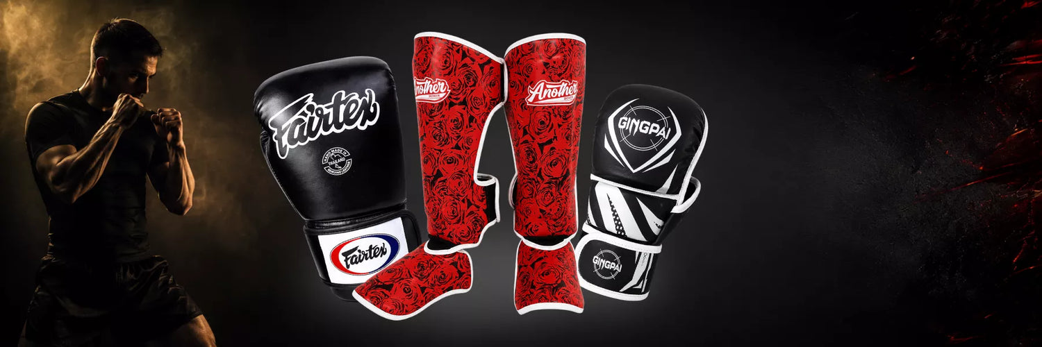 Atleta em posição de luta com luvas de boxe e caneleiras de Muay Thai mais vendidas na Legacy Combat